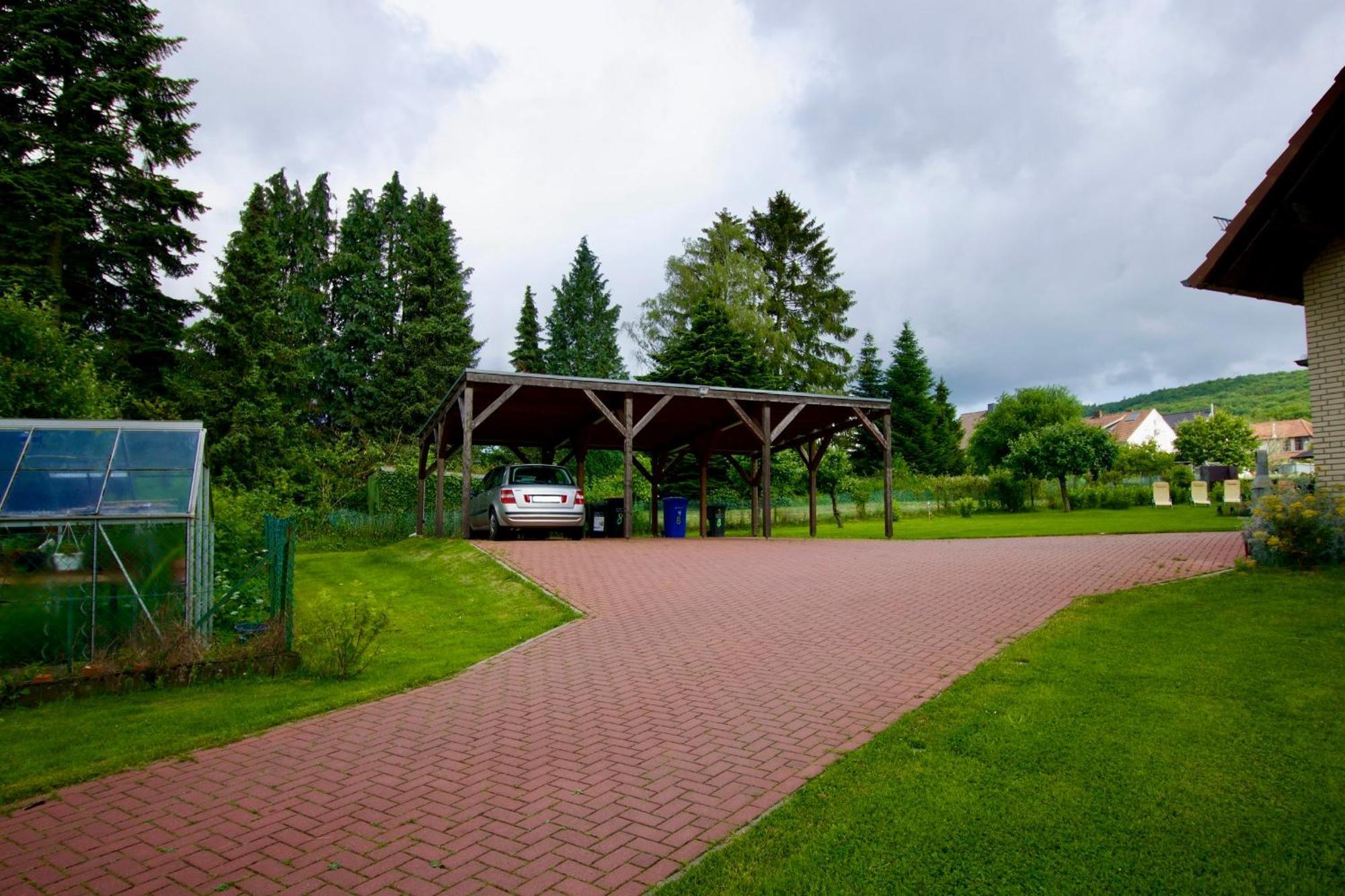 Ferienhaus Plattenberg Бад Ойнхаузен Екстериор снимка